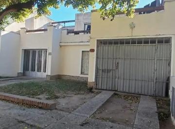 Foto · Vendo Hermosa Casa 2 Dorm Planta Baja (Ph) B° San Francisco!