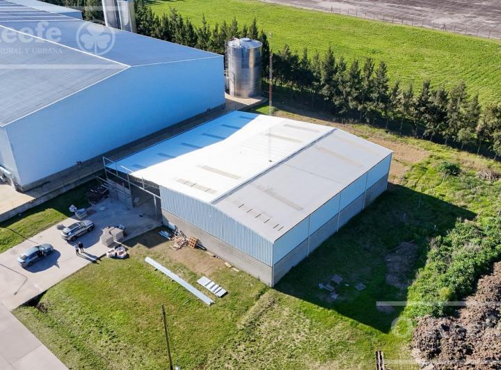 Depósito · 1000m²