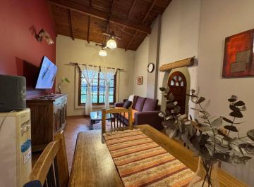 Casa de 4 ambientes, Esteban Echeverría · Chalet de 4 Ambientes Sobre Lote de 15x60
