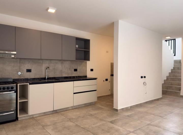 PH · 396m² · 5 Ambientes · 2 Cocheras