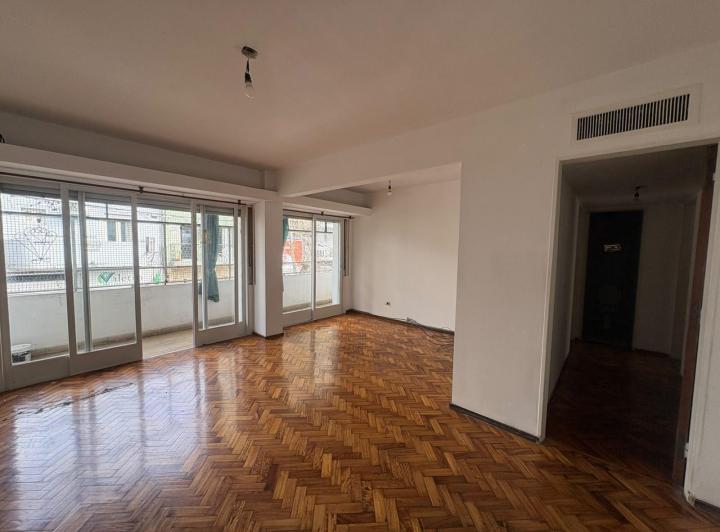 Departamento · 77m² · 4 Ambientes