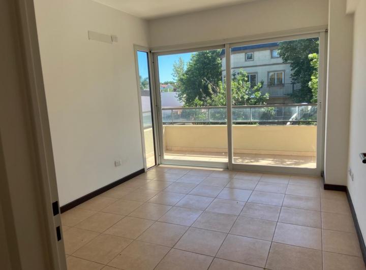 Departamento · 42m² · 2 Ambientes · 1 Cochera