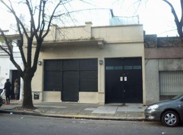 Local comercial , Palermo · Galpon S/ 8.66 X 40 – Doble Altura Entrepiso con Oficina – Patio Jardin –apto Todo Destino