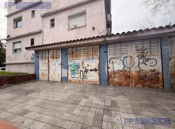 Garage · 16m² · Cochera en Venta en Ciudad Jardin Gran Tamaño