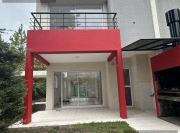 Casa · 100m² · 4 Ambientes · Duplex Casa en Alquiler en Canning