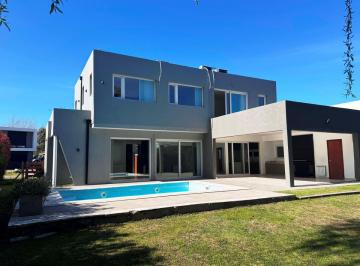 Casa de 5 ambientes, Mar del Plata · Casa 5 Amb en Arenas del Sur