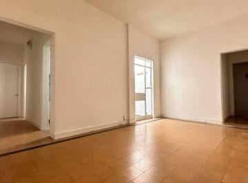 Departamento · 43m² · 2 Ambientes · Alquiler Cordón Apartamento 1 Dormitorio con Patio