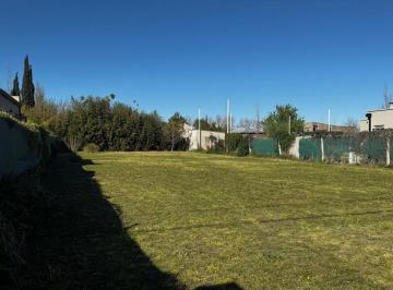 Terreno · 865m² · Venta Terreno/ Escriturable/ Mejoras/ Residencial