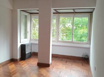 Departamento · 100m² · 5 Ambientes · 54 E/ 2 y 3 - Departamento en 3 Dorm. - Alquiler