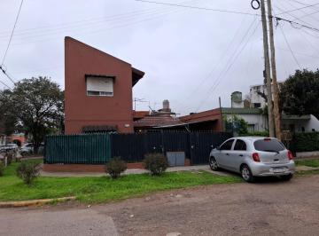 PH · 50m² · 3 Ambientes · Casa en PH, 3 Amb, Planta Baja Frente con Cochera Techada