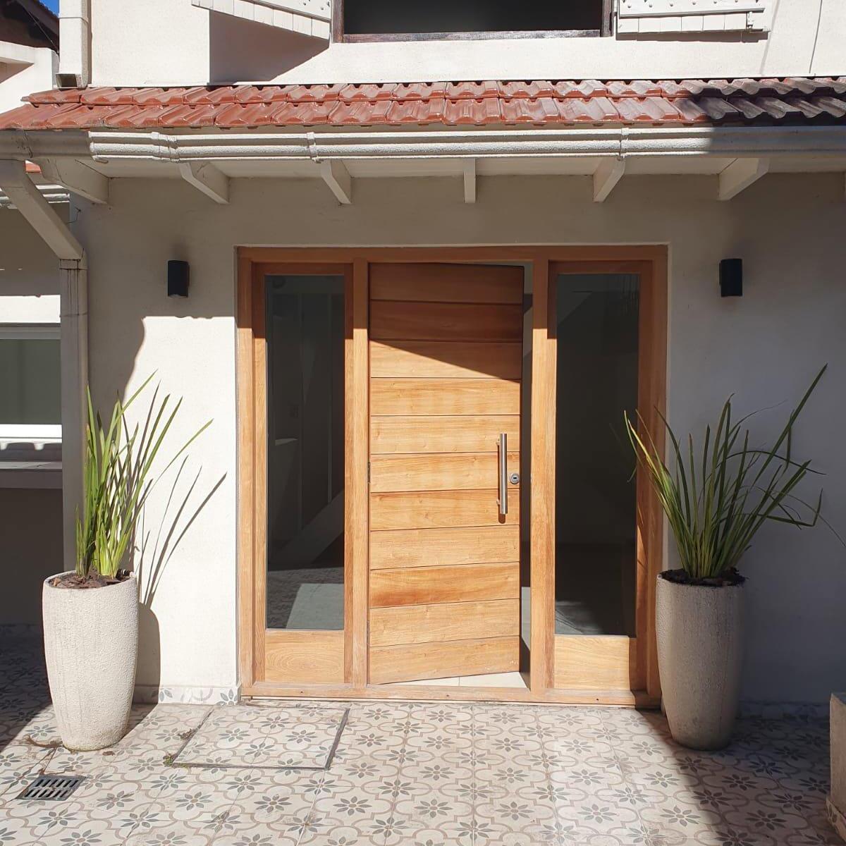 Hermoso ph de 3 ambientes totalmente reciclado con patio