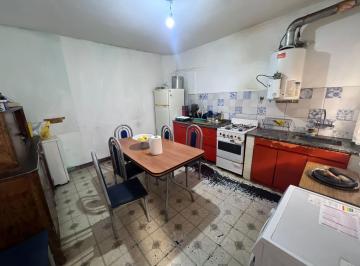 PH · 76m² · 3 Ambientes · PH 3 Amb Al Fondo con Doble Patio en Mataderos