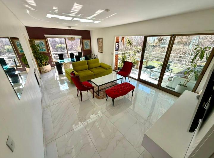 Departamento · 150m² · 5 Ambientes · 2 Cocheras