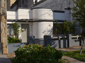 Casa de 2 ambientes, La Matanza · S. J. Centro / Casa 2 Ambientes con Patio