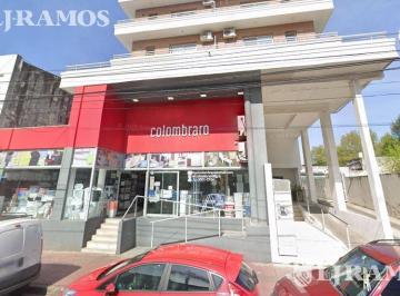 Local comercial · 315m² · Excelente Local en Tigre en Venta con Renta
