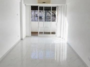 Departamento · 54m² · 3 Ambientes · Departamento en Venta en Almagro, Capital Federal, Buenos Aires