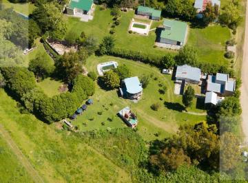 Casa · 1690m² · 4 Ambientes · Cabañas en Venta en Tandil