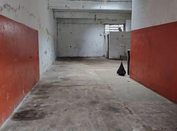Bodega-Galpón , Tres de Febrero · Galpon 120 m² Todo Losa / Caseros