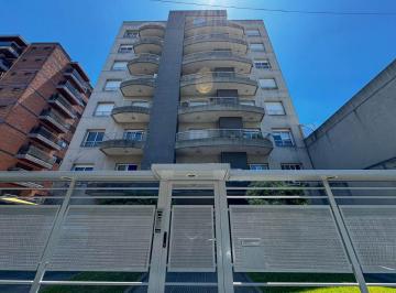 Departamento de 2 ambientes, Morón · Departamento 2 Ambientes con Cochera en Castelar