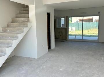 Departamento · 81m² · 3 Ambientes · 2 Cocheras · Venta Duplex en Obra Falta Terminaciones