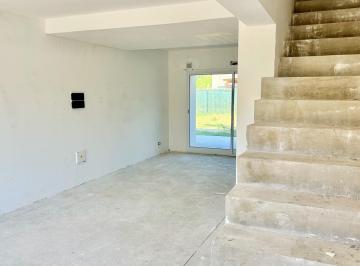 Departamento · 81m² · 3 Ambientes · 2 Cocheras · Venta Duplex en Obra Falta Terminaciones