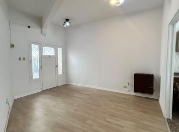 Casa de 3 ambientes, Lanús · Casa en Alquiler – Lanús Oeste