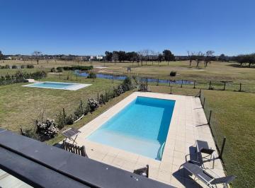 Casa · 200m² · 4 Ambientes · 2 Cocheras · Casa en El Canton - Golf