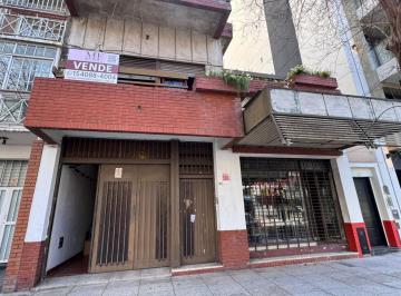 PH · 71m² · 2 Ambientes · 1 Cochera · PH 2 Amb con Local Garage y Tza, Amplio Potencial