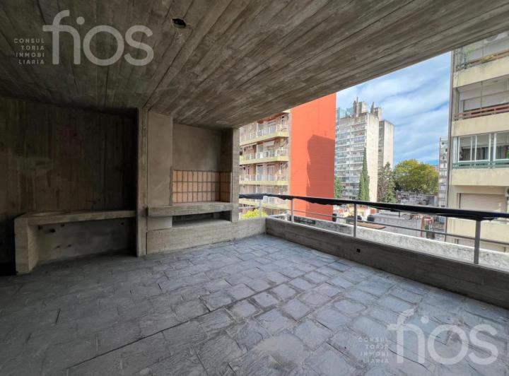 Departamento · 192m² · 4 Ambientes · 1 Cochera
