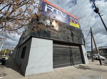 Local comercial de 3 ambientes, Quilmes · Alquiler Salon Comercial Camino General Belgrano y Calle 850 a m de Av Mosconi