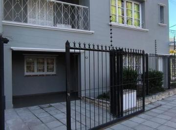 Departamento · 140m² · 8 Ambientes · 1 Cochera · Departamento Tipo Casa 4 Dorm. en Sexta Sección, Mendoza.