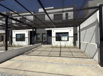 Casa de 4 ambientes, Córdoba · Dúplex a Estrenar en Venta - Docta Av 2 - 3 Dorm. 3 Baños