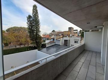 Departamento · 74m² · 3 Ambientes · 1 Cochera · Departamento en Alquiler de 3 Ambientes con Balcón en Florida, Vicente López