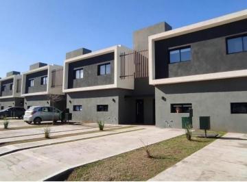 Departamento · 120m² · 4 Ambientes · 1 Cochera · Departamento en Alquiler en El Aljibe