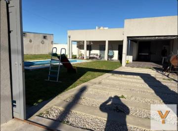 Casa · 150m² · 4 Ambientes · Casa en Venta - 2 Dorm. 3 Baños - 600 m - La Plata