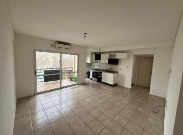 Departamento · 45m² · 2 Ambientes · 1 Cochera · Departamento en Villa Lugano