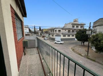 Departamento · 57m² · 3 Ambientes · 1 Cochera · Dpto 3 Amb Venta Caseros Cochera/baulera/ Balcones