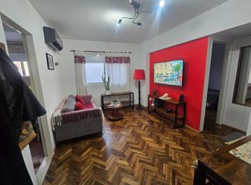 Departamento · 30m² · 3 Ambientes · 1 Cochera · Alquiler Temporario Amoblado Departamento en Zona Centro