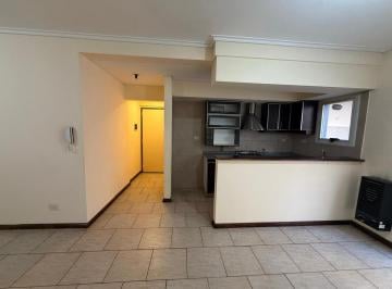 Departamento · 55m² · 2 Ambientes · Alquiler Dpto 2 Amb/ en Planta Baja con Amplio Patio Lanús!