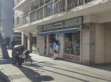Local comercial , Villa Urquiza · Dueño Vende Excepcional Local Zona Residencial Comercial