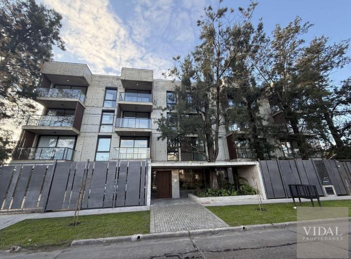Departamento · 61m² · 2 Ambientes · 1 Cochera