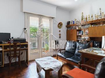 PH · 90m² · 5 Ambientes · Excelente PH 5 Amb con Balcón Al Frente + Terraza