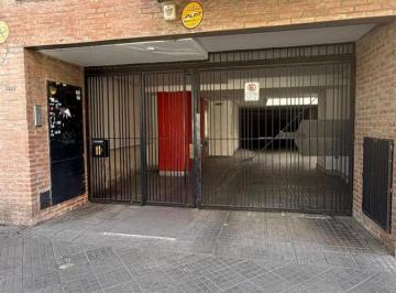 Departamento · 2 Ambientes · 3 Cocheras · Departamento en España y Hospitales