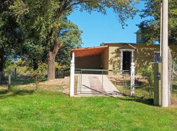 Casa de 2 ambientes, Las Albahacas · Casa en Villa El Chacay - a Pasos del Balneario.