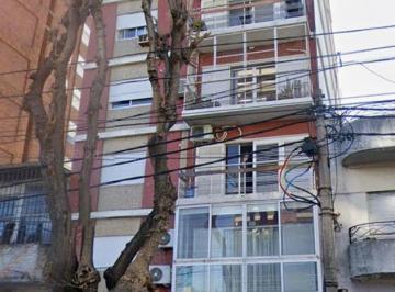 Departamento de 2 ambientes, Avellaneda · Dpto. 2 Amb. en P. Baja - Reciclado a Nuevo