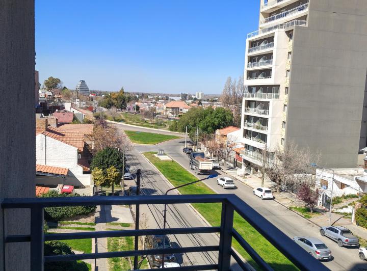 Departamento · 75m² · 4 Ambientes · 1 Cochera