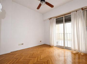 Departamento · 69m² · 4 Ambientes · 1 Cochera · Departamento Venta 3 Ambientes Belgrano C/dep Coch