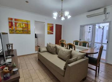 PH · 93m² · 4 Ambientes · 1 Cochera · Venta PH Tipo Casa 4 Amb Villa Lugano Apto Credito