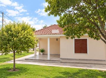 Casa de 5 ambientes, Selva · Casa Esquina en Selva, a m del Centro, Lista Para Habitar