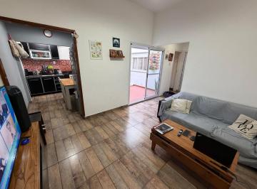 PH · 50m² · 3 Ambientes · Venta PH de 3 Ambientes con Patio en Wilde